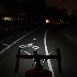 Eclairage Avant Vélo LED NiteRider Lumina Micro 900 Lumens 13 Eclairage Avant Vélo LED NiteRider Lumina Micro 900 Lumens -Pièces détachées vélo Magasin eclairage avant velo led niterider lumina micro 900 lumens full 6