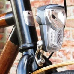 Busch-mueller Feu Sur Fourche Vélo Chargement USB IQ Eyro Busch And Muller -Pièces détachées vélo Magasin feu sur fourche velo chargement usb iq eyro busch and muller full 4