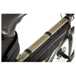 Sacoche De Cadre Noire Bikepacking 3L, 4L Ou 5,5L Venture Agu -Pièces détachées vélo Magasin sacoche cadre agu noir 8