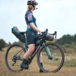 Sacoche De Cadre Pour Le Bikepacking 4L Aqua Evo Adventure Oxford 12 Sacoche De Cadre Pour Le Bikepacking 4L Aqua Evo Adventure Oxford -Pièces détachées vélo Magasin sacoche guidon oxford aquaevo 9L 4 191c59dd 57b0 45e6 bdbf b685cfe46651